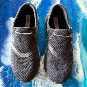 NEW NO BOX or tags MEN’S HOKA ORA RESTORE SHOE 2 Black/Blk Size 10